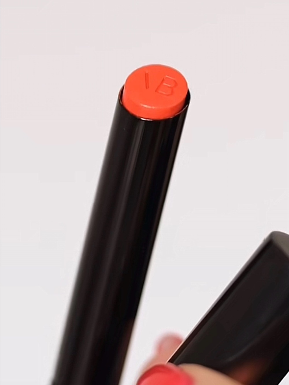 NEW Victoria Beckham Beauty Posh Lipstick in Shade Fire